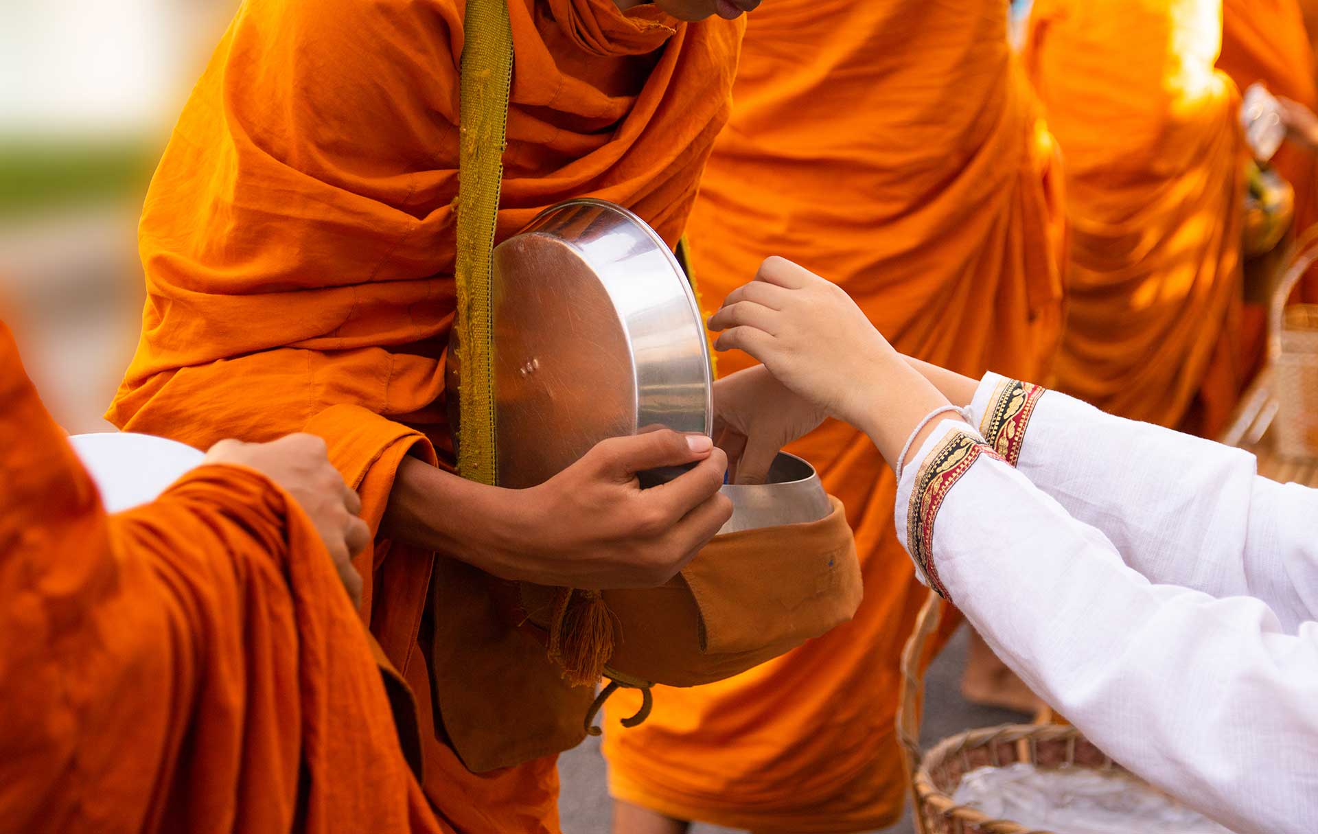 LOCALS-GIVING-ALMS in Luang Prabang Loas