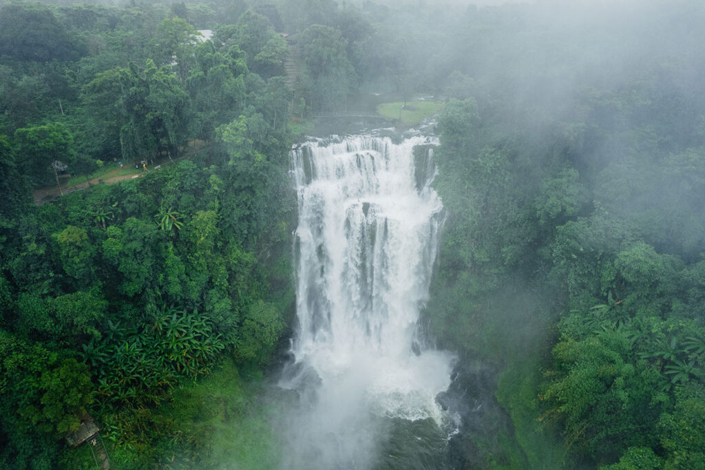 WATERFALLS-BOLAVEN-PLATEAU